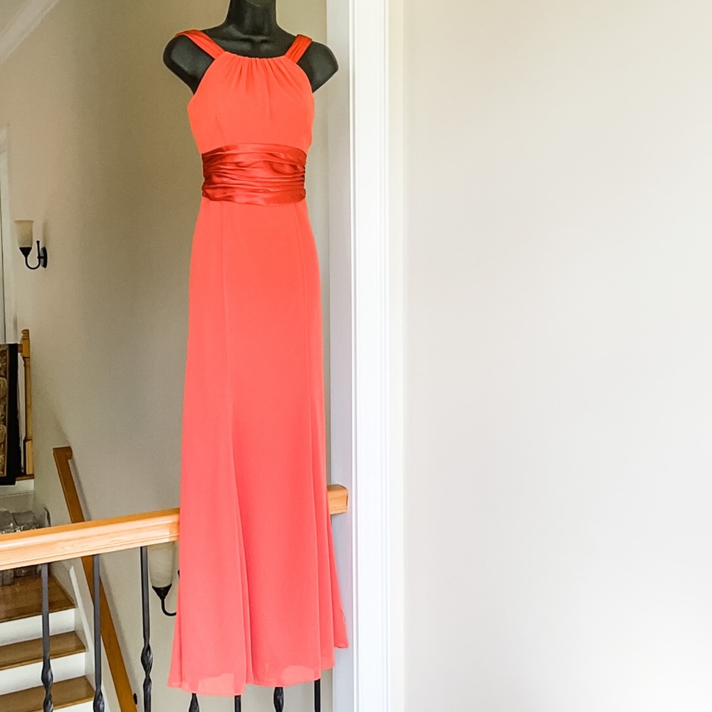 Davids bridal sz 4 red orange new beautiful gown
